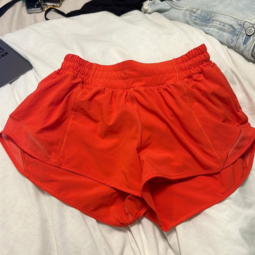 lululemon hotty hot shorts
